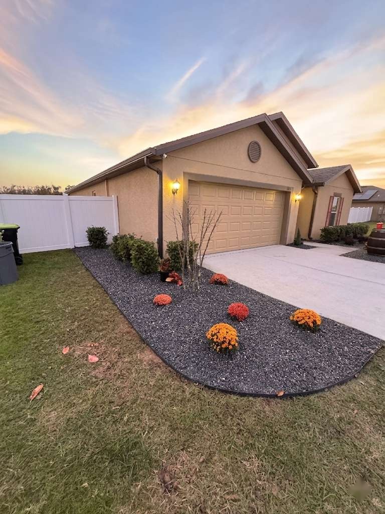 Finished landscape and hardscape project in Leesburg, FL
